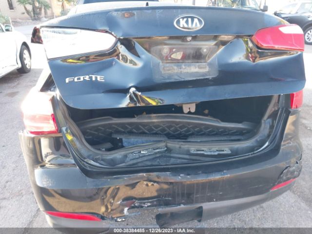 Photo 5 VIN: KNAFX4A6XG5594929 - KIA FORTE 