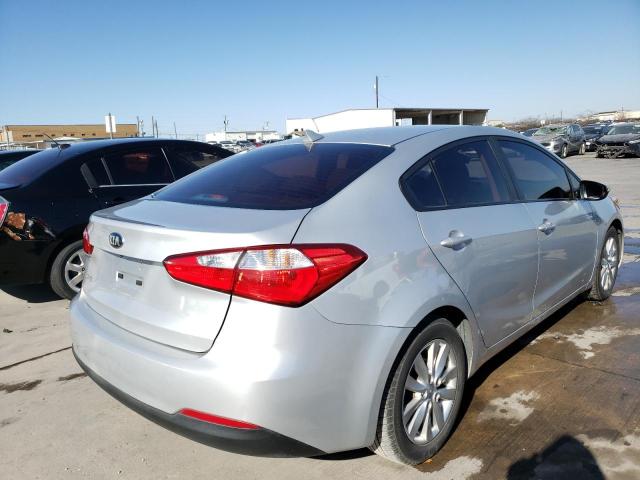 Photo 3 VIN: KNAFX4A6XG5595692 - KIA FORTE LX 