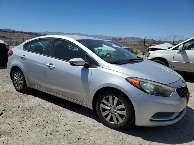 Photo 3 VIN: KNAFX4A6XG5596390 - KIA FORTE 