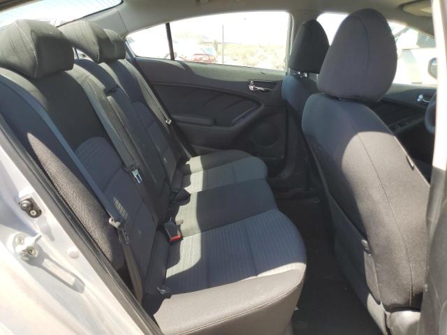 Photo 9 VIN: KNAFX4A6XG5596390 - KIA FORTE 