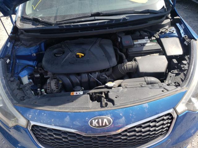 Photo 6 VIN: KNAFX4A80E5050843 - KIA FORTE EX 