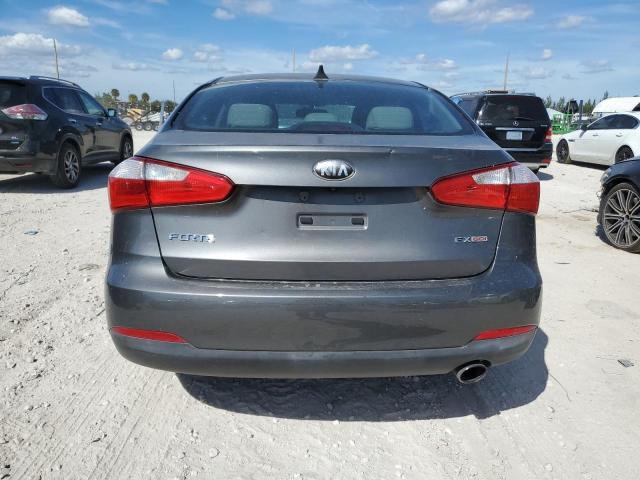 Photo 5 VIN: KNAFX4A80E5077217 - KIA FORTE EX 