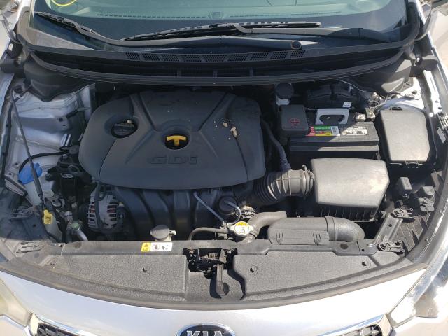 Photo 6 VIN: KNAFX4A80E5105842 - KIA FORTE EX 