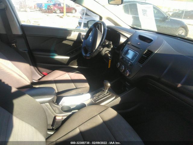 Photo 4 VIN: KNAFX4A80E5177964 - KIA FORTE 