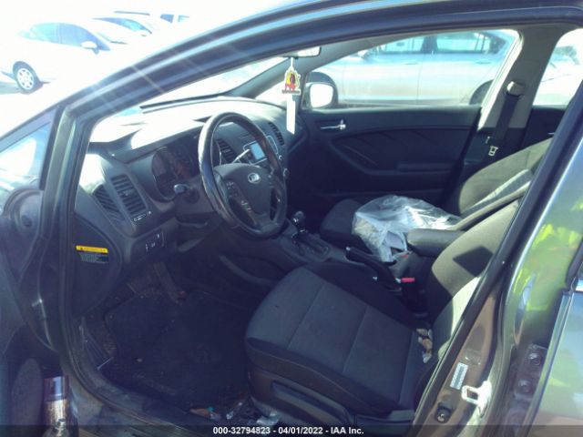 Photo 4 VIN: KNAFX4A80E5206721 - KIA FORTE 