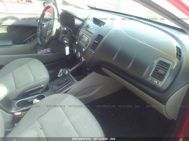 Photo 4 VIN: KNAFX4A80E5229464 - KIA FORTE 