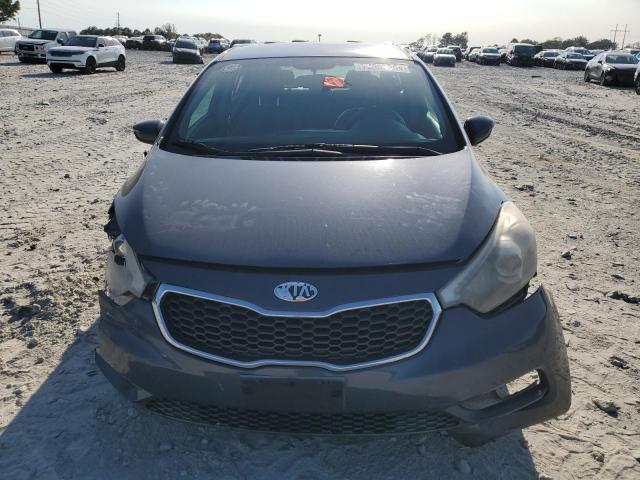 Photo 4 VIN: KNAFX4A80F5262188 - KIA FORTE EX 