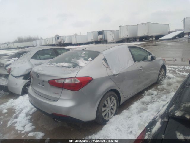 Photo 3 VIN: KNAFX4A80F5269612 - KIA FORTE 