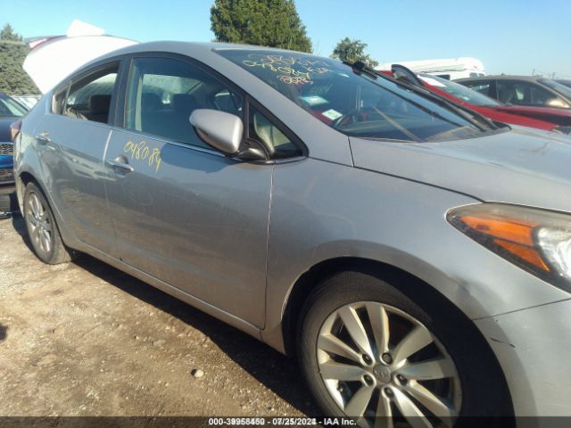 Photo 5 VIN: KNAFX4A80F5269612 - KIA FORTE 