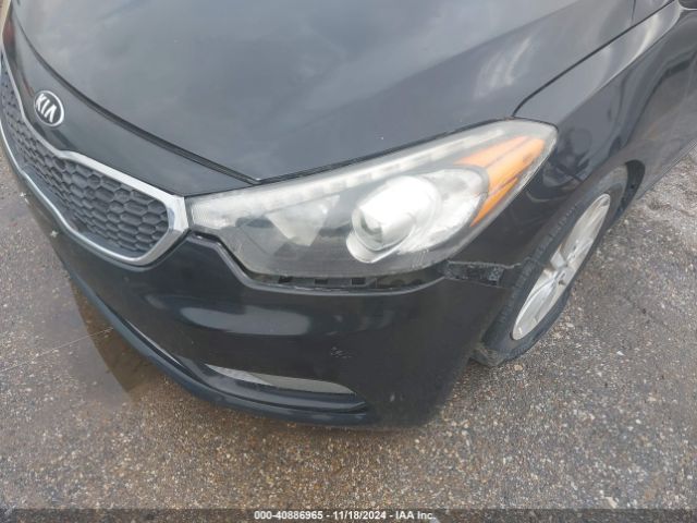 Photo 5 VIN: KNAFX4A80F5271375 - KIA FORTE 