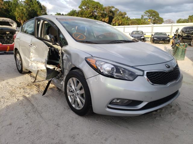 Photo 0 VIN: KNAFX4A80F5371962 - KIA FORTE EX 