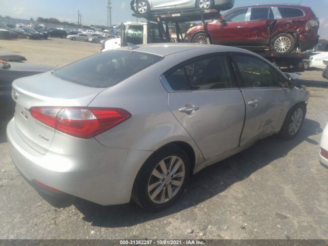 Photo 3 VIN: KNAFX4A80F5392097 - KIA FORTE 