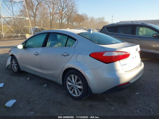 Photo 2 VIN: KNAFX4A81E5211040 - KIA FORTE 