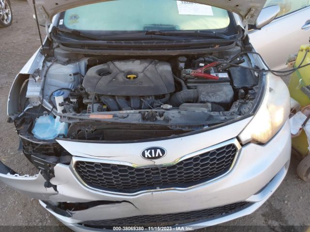 Photo 9 VIN: KNAFX4A81E5211040 - KIA FORTE 