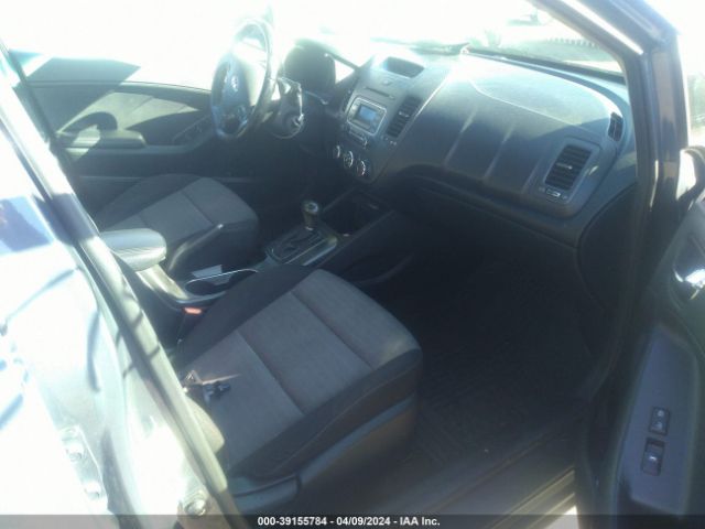 Photo 4 VIN: KNAFX4A81F5322480 - KIA FORTE 