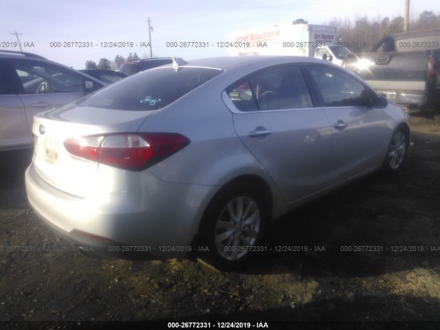 Photo 3 VIN: KNAFX4A81F5391153 - KIA FORTE 