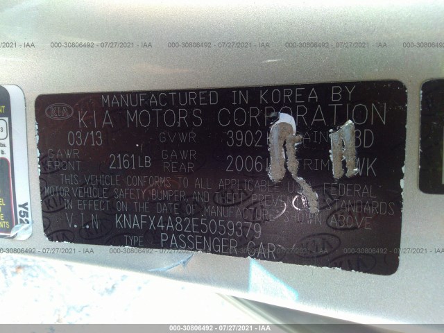 Photo 8 VIN: KNAFX4A82E5059379 - KIA FORTE 