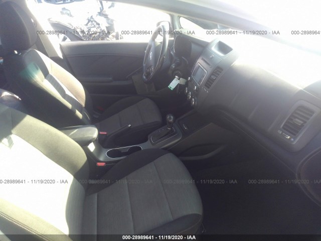 Photo 4 VIN: KNAFX4A82E5076344 - KIA FORTE 