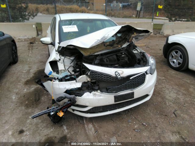 Photo 5 VIN: KNAFX4A82E5107785 - KIA FORTE 