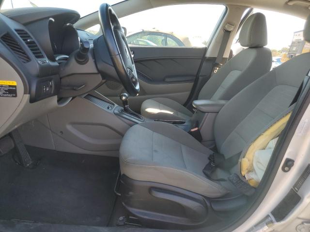 Photo 6 VIN: KNAFX4A82E5127910 - KIA FORTE EX 