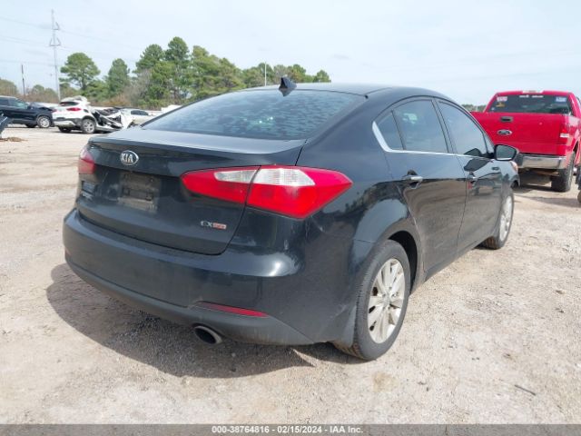 Photo 3 VIN: KNAFX4A82E5152144 - KIA FORTE 