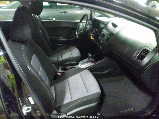 Photo 4 VIN: KNAFX4A82F5392201 - KIA FORTE 