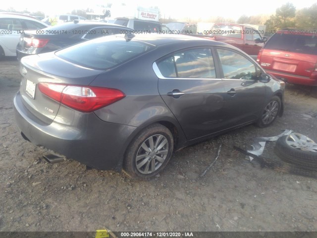 Photo 3 VIN: KNAFX4A83E5051324 - KIA FORTE 