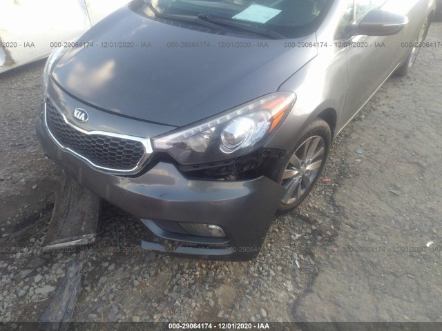 Photo 5 VIN: KNAFX4A83E5051324 - KIA FORTE 