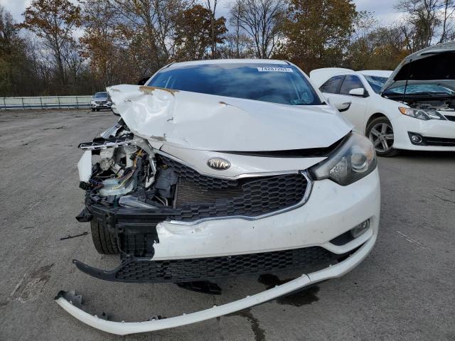 Photo 4 VIN: KNAFX4A83E5053056 - KIA FORTE 