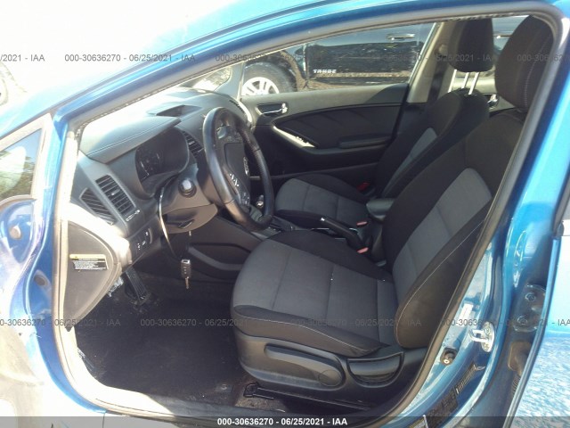 Photo 4 VIN: KNAFX4A83E5054949 - KIA FORTE 