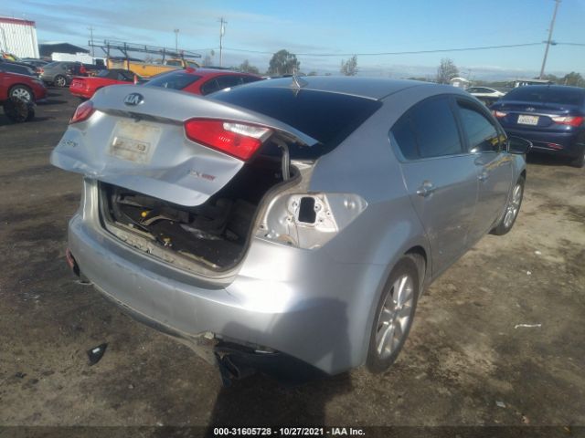 Photo 3 VIN: KNAFX4A83E5106600 - KIA FORTE 