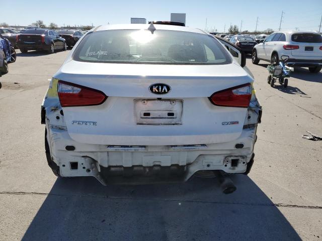 Photo 5 VIN: KNAFX4A83E5110890 - KIA FORTE EX 