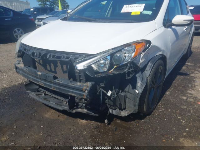 Photo 5 VIN: KNAFX4A83F5266476 - KIA FORTE 