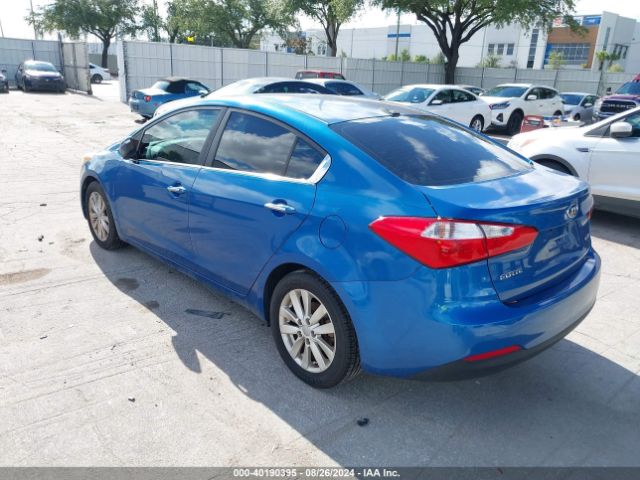 Photo 2 VIN: KNAFX4A83F5266901 - KIA FORTE 