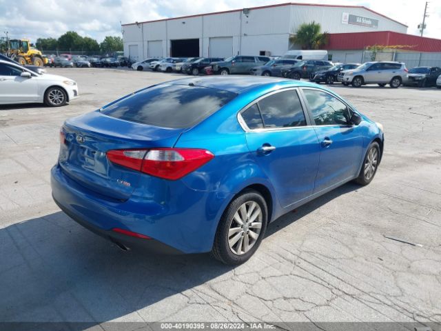 Photo 3 VIN: KNAFX4A83F5266901 - KIA FORTE 