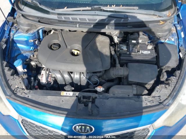 Photo 9 VIN: KNAFX4A83F5266901 - KIA FORTE 