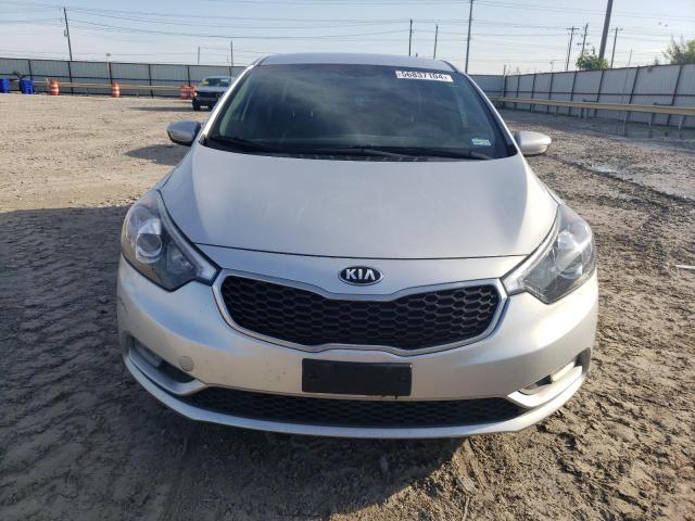 Photo 4 VIN: KNAFX4A84E5099771 - KIA FORTE 