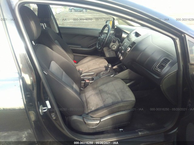 Photo 4 VIN: KNAFX4A84E5114480 - KIA FORTE 