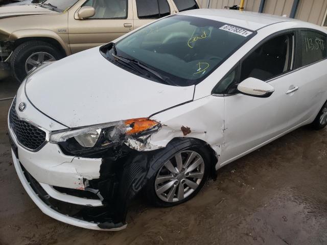 Photo 8 VIN: KNAFX4A85E5054600 - KIA FORTE EX 