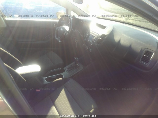 Photo 4 VIN: KNAFX4A85E5087418 - KIA FORTE 