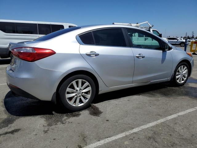 Photo 2 VIN: KNAFX4A85E5106596 - KIA FORTE EX 