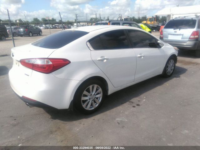 Photo 3 VIN: KNAFX4A85E5154891 - KIA FORTE 