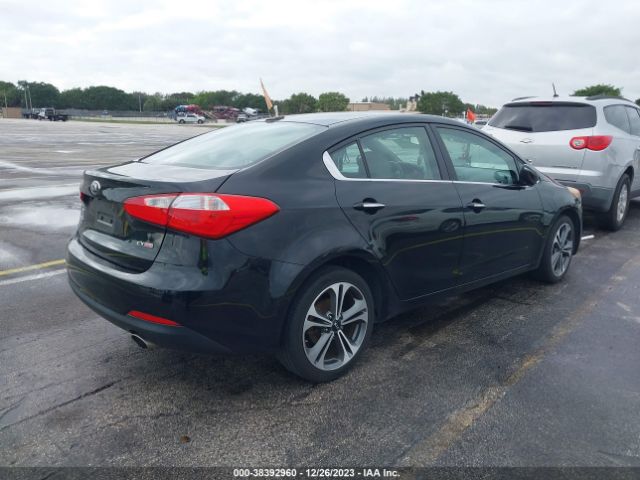 Photo 3 VIN: KNAFX4A85E5215785 - KIA FORTE 