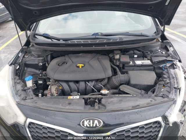 Photo 9 VIN: KNAFX4A85E5215785 - KIA FORTE 