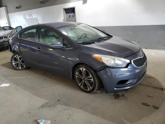 Photo 3 VIN: KNAFX4A85F5346099 - KIA FORTE 