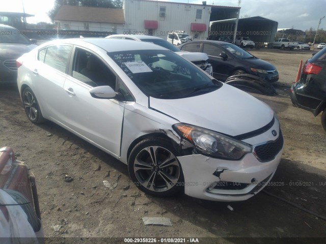 Photo 0 VIN: KNAFX4A85F5359631 - KIA FORTE 