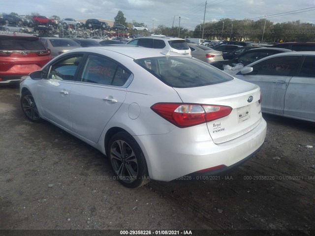 Photo 2 VIN: KNAFX4A85F5359631 - KIA FORTE 