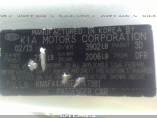 Photo 8 VIN: KNAFX4A86E5047381 - KIA FORTE 