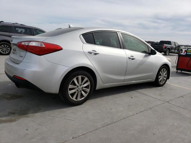 Photo 2 VIN: KNAFX4A86E5049860 - KIA FORTE EX 