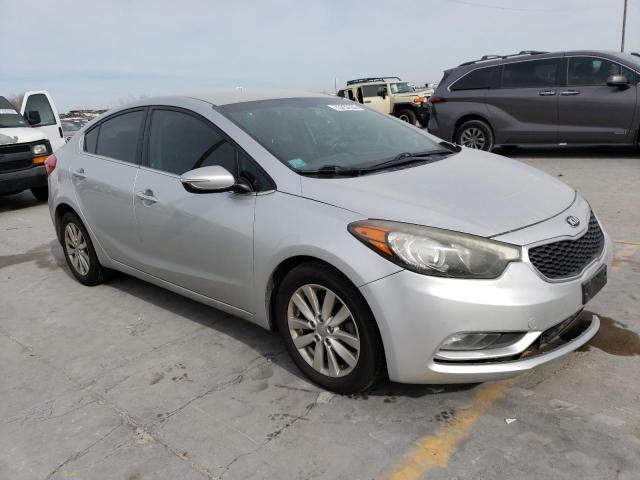 Photo 3 VIN: KNAFX4A86E5049860 - KIA FORTE EX 